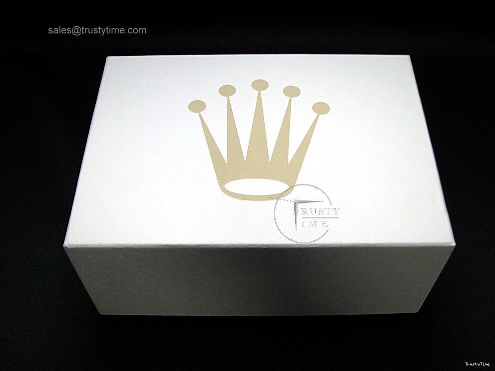 0815 Effortless ROLBOX002 – Rolex 2006 Edition Box and Papers 845